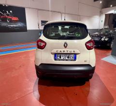 Auto - Renault captur 1.5 dci 8v 90 cv s&s wave