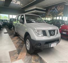 Auto - Nissan navara 2.5 dci 4p. double cab xe