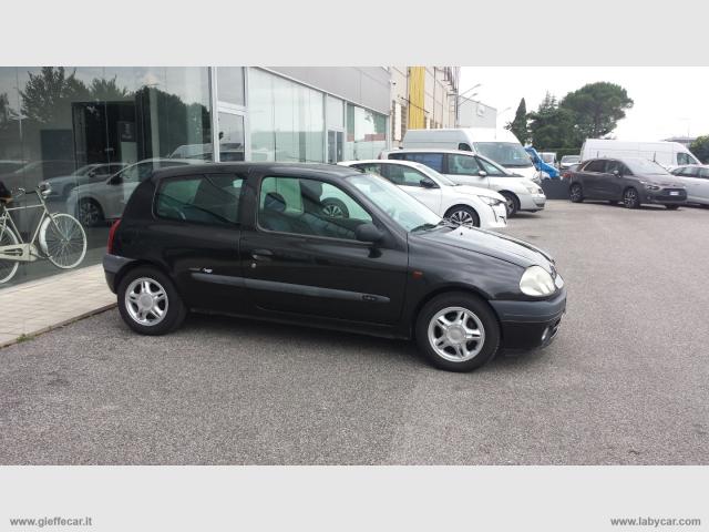 Auto - Renault clio 1.4 16v 3p. max