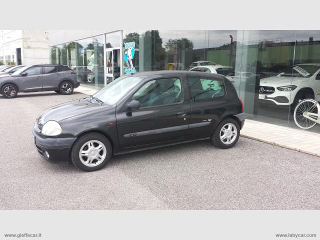 Auto - Renault clio 1.4 16v 3p. max