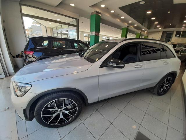 Auto - Mercedes-benz glc 300 d 4matic premium plus