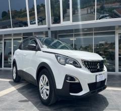 Auto - Peugeot 3008 bluehdi 130 s&s eat8 business