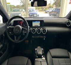 Auto - Mercedes-benz a 180 d automatic business extra