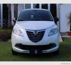 Auto - Lancia ypsilon 1.3 mjt 95 cv 5p. s&s gold