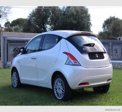 Auto - Lancia ypsilon 1.3 mjt 95 cv 5p. s&s gold