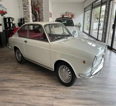 Auto - Fiat 850 coupe