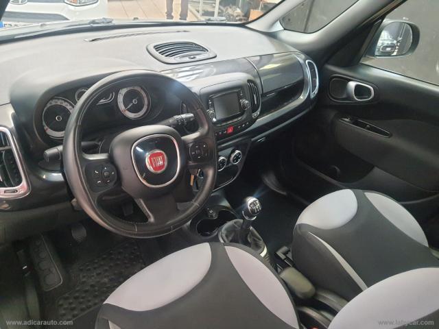 Auto - Fiat 500l living 1.6 mjt 105 cv