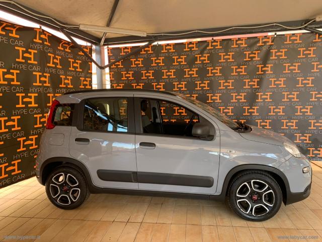 Auto - Fiat panda 1.0 firefly s&s hybrid city life