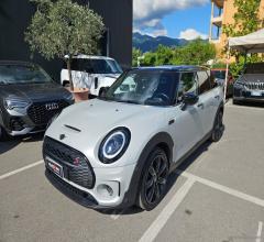 Auto - Mini mini cooper sd yours clubman all4