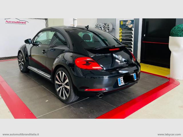 Auto - Volkswagen maggiolino 2.0 tsi dsg sport