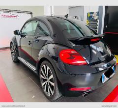 Auto - Volkswagen maggiolino 2.0 tsi dsg sport