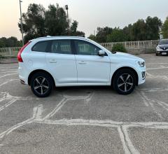 Auto - Volvo xc60 d4 awd geartronic r-design momentum