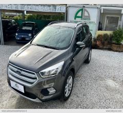 Ford kuga 1.5 tdci 120cv s&s 2wd st-line bus.