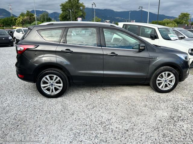 Auto - Ford kuga 1.5 tdci 120cv s&s 2wd st-line bus.