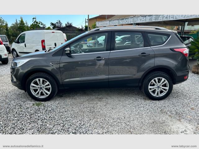 Auto - Ford kuga 1.5 tdci 120cv s&s 2wd st-line bus.