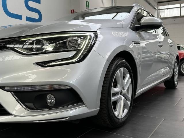 Auto - Renault mÃ©gane sporter tce 115 cv fap business