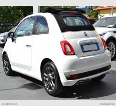 Auto - Fiat 500 c 1.0 hybrid connect