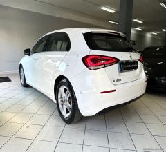 Auto - Mercedes-benz a 180 d automatic business extra