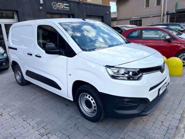 Auto - Toyota proace city verso 1.5d 100cv short ground