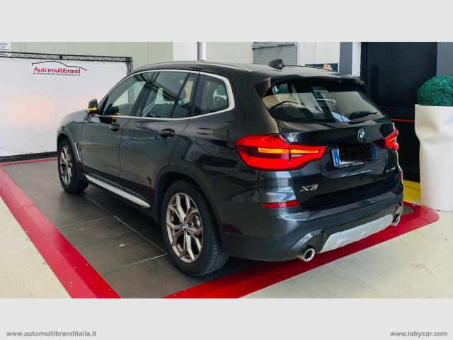 Auto - Bmw x3 xdrive20d xline