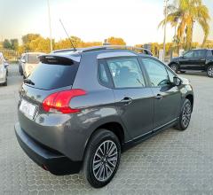 Auto - Peugeot 2008 bluehdi 100 allure