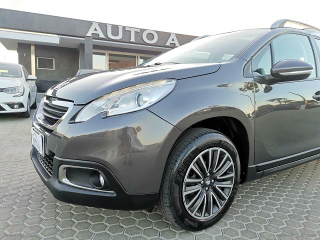 Auto - Peugeot 2008 bluehdi 100 allure