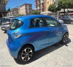 Auto - Renault zoe