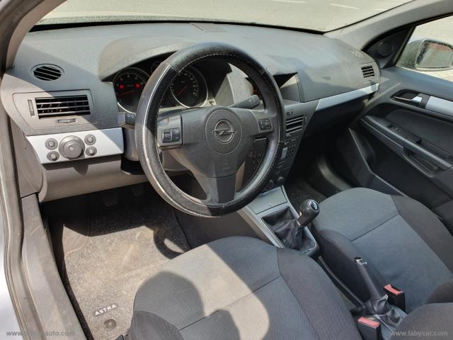 Auto - Opel astra 1.6 16v twinport sw