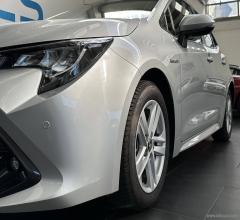 Auto - Toyota corolla 1.8 hybrid style