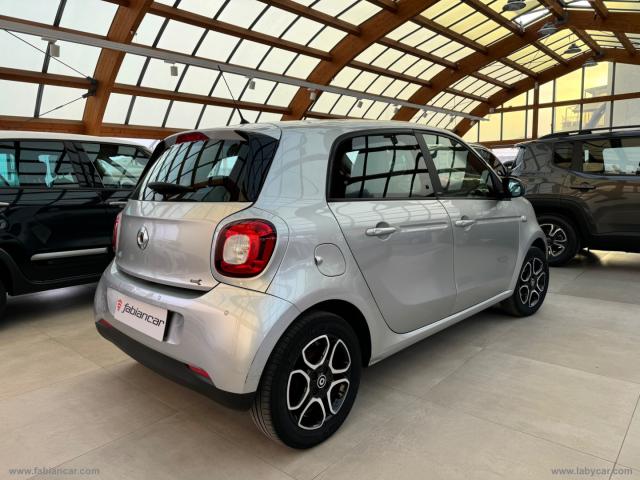 Auto - Smart forfour 70 1.0 twinamic passion