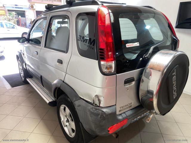 Auto - Daihatsu terios 1.3 16v sx