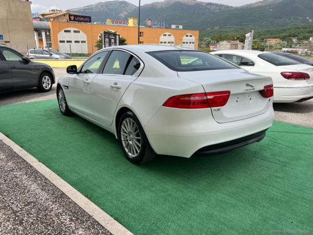 Auto - Jaguar xe 2.0 d turbo portfolio