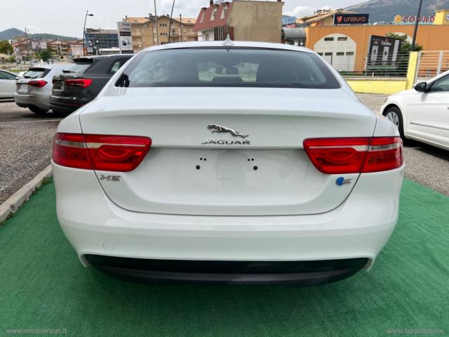 Auto - Jaguar xe 2.0 d turbo portfolio