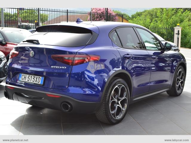 Auto - Alfa romeo stelvio 2.2 t.diesel 190 cv at8 q4 exec.