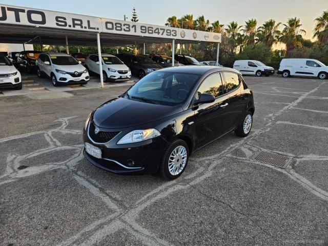 Auto - Lancia ypsilon 1.2 69 cv 5p. platinum