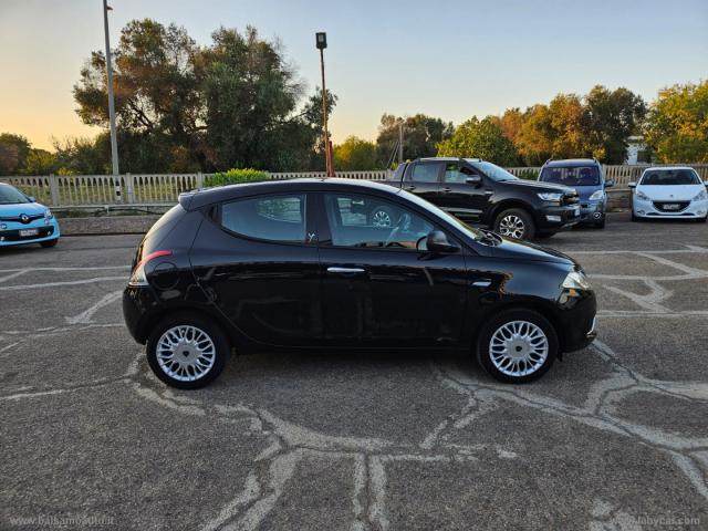 Auto - Lancia ypsilon 1.2 69 cv 5p. platinum