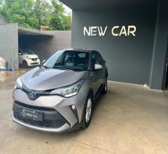 Auto - Toyota c-hr 1.8 hybrid e-cvt business