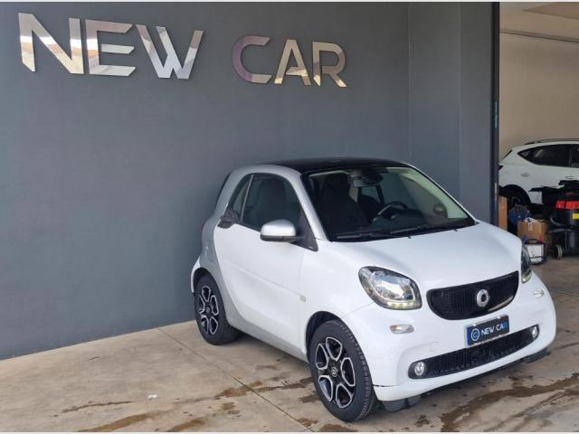 Auto - Smart fortwo 70 1.0 twinamic passion