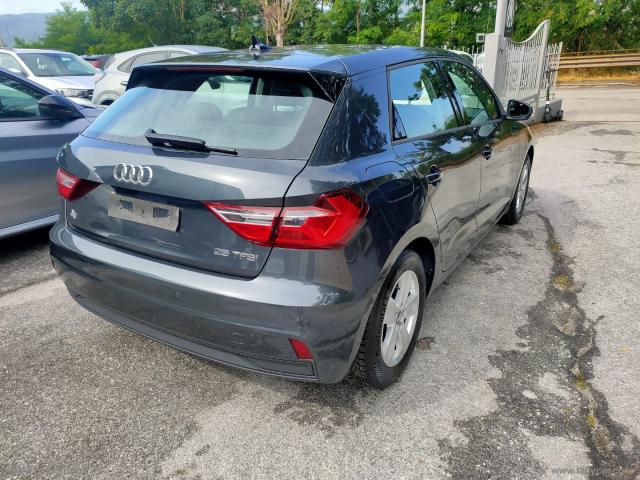 Auto - Audi a1 spb 25 tfsi