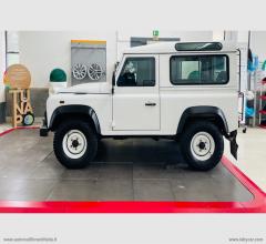 Auto - Land rover defender 90 2.2 td4 pick up base