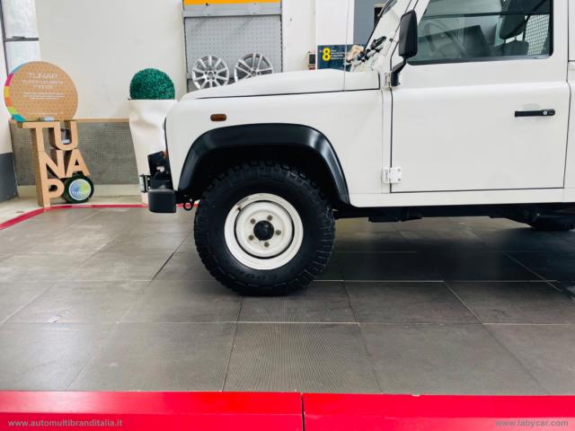 Auto - Land rover defender 90 2.2 td4 pick up base