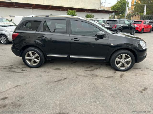 Auto - Nissan qashqai+2 2.0 dci dpf 4wd acenta