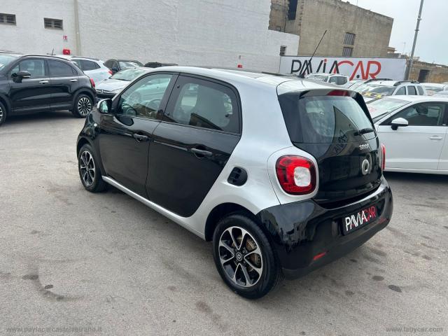 Auto - Smart forfour 70 1.0 passion