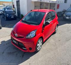 Auto - Toyota aygo 1.0 vvt-i 69 cv 3p. x-clusiv