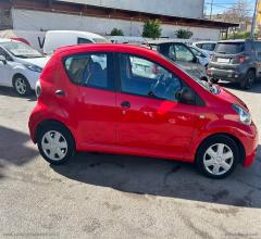 Auto - Toyota aygo 1.0 vvt-i 69 cv 3p. x-clusiv