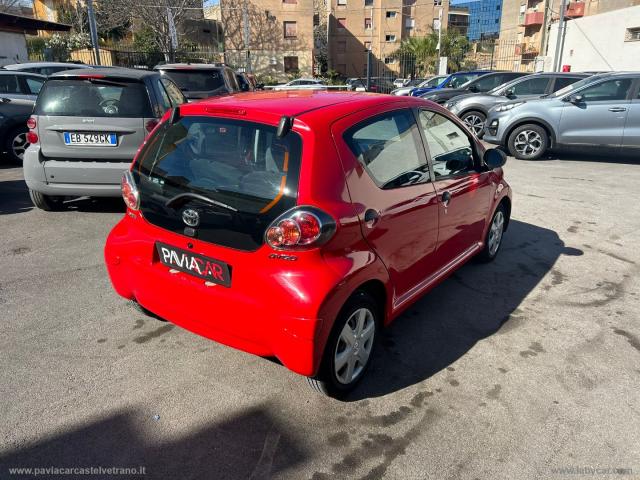 Auto - Toyota aygo 1.0 vvt-i 69 cv 3p. x-clusiv