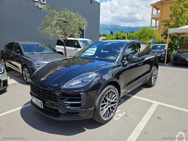 Auto - Porsche macan 2.0