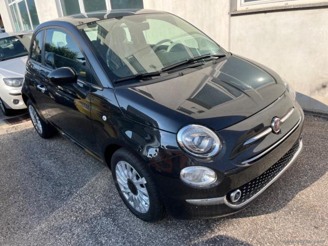 Auto - Fiat 500 1.0 hybrid dolcevita