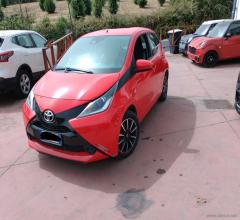 Auto - Toyota aygo 1.0 vvt-i 69 cv 5p. x-cool tss