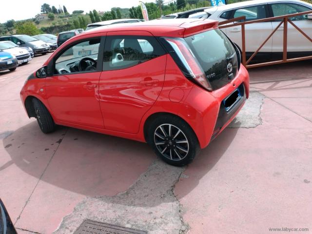 Auto - Toyota aygo 1.0 vvt-i 69 cv 5p. x-cool tss